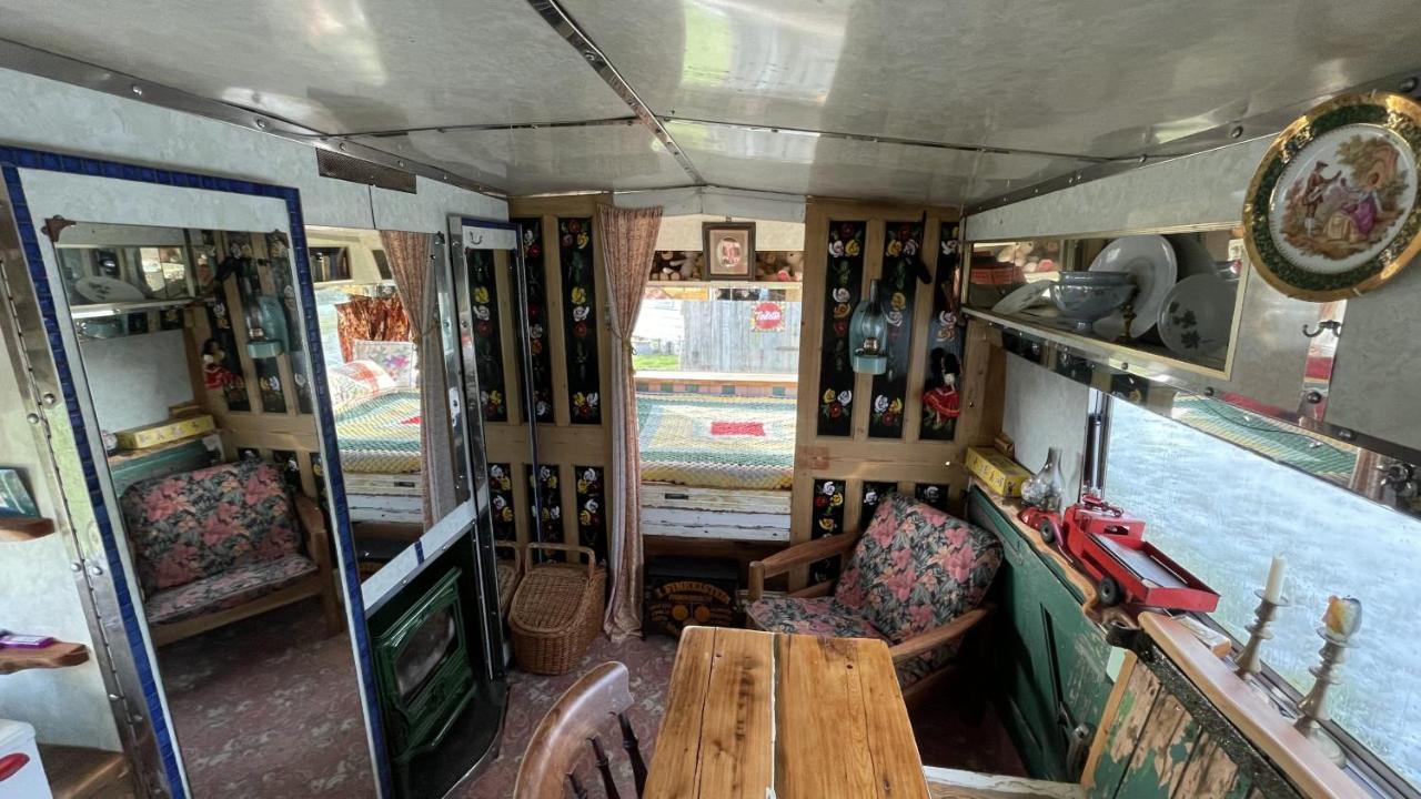 2 X Double Bed Glamping Wagon At Dalby Forest Scarborough Eksteriør bilde